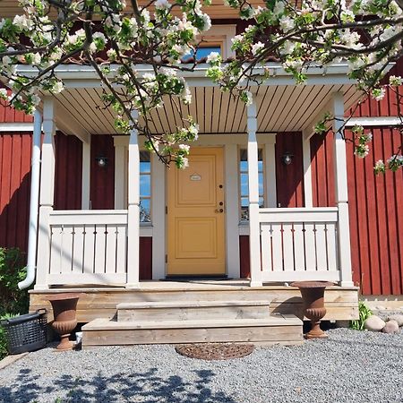 Saellinge House - Cozy Villa With Fireplace And Garden Close To Uppsala Exteriér fotografie