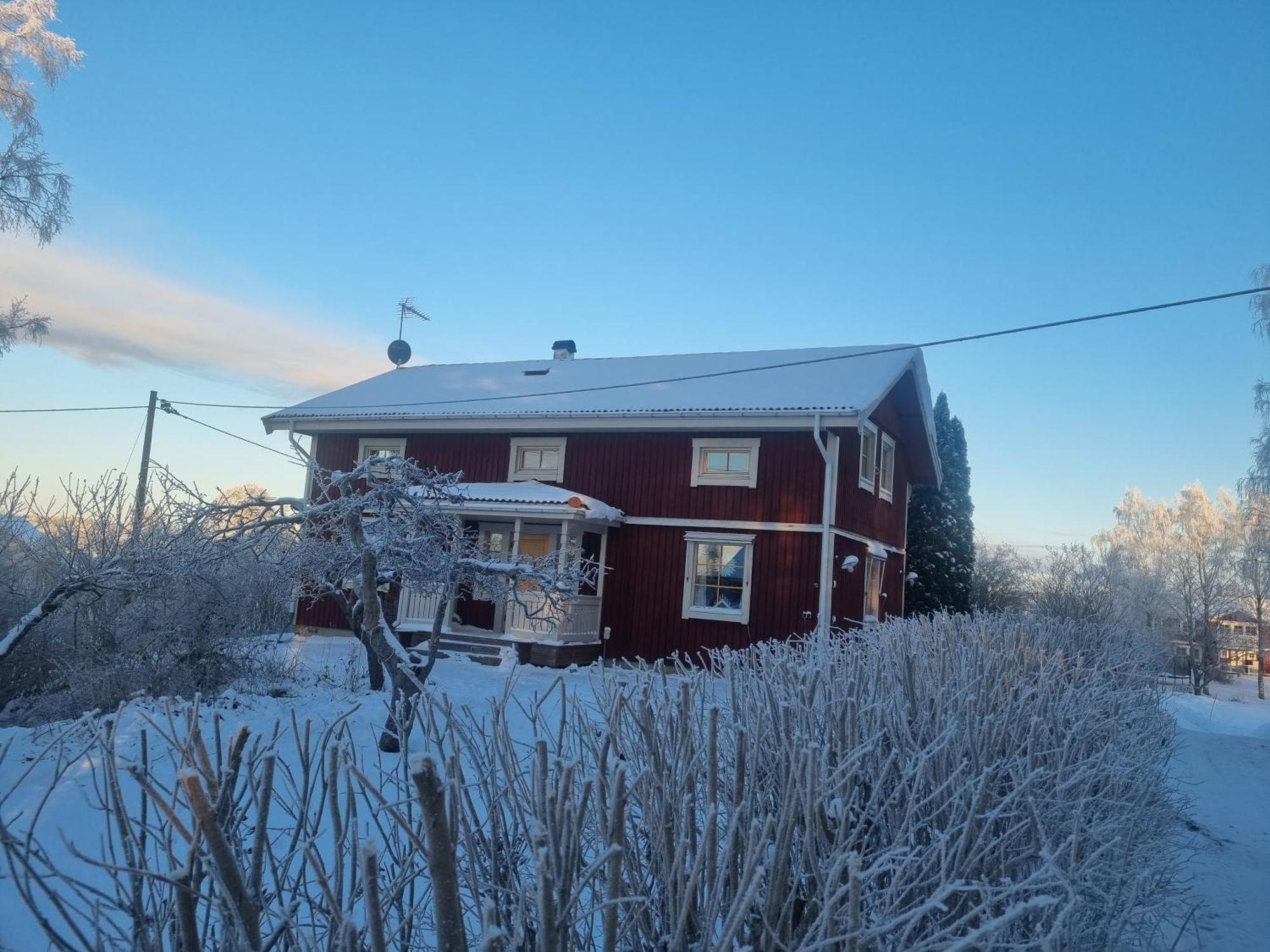 Saellinge House - Cozy Villa With Fireplace And Garden Close To Uppsala Exteriér fotografie
