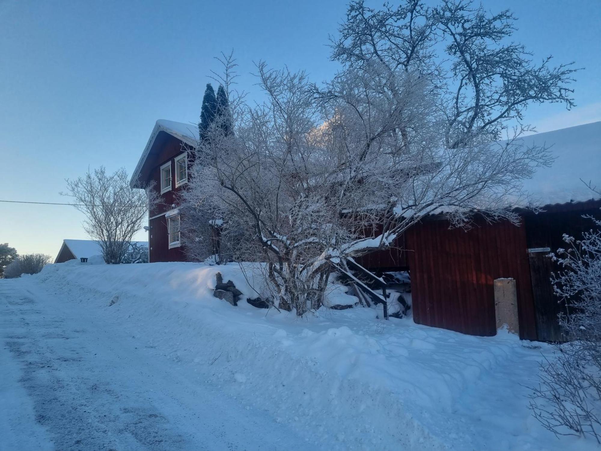 Saellinge House - Cozy Villa With Fireplace And Garden Close To Uppsala Exteriér fotografie
